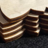 3mm dik houten onderzetters met extra laklaag ter bescherming