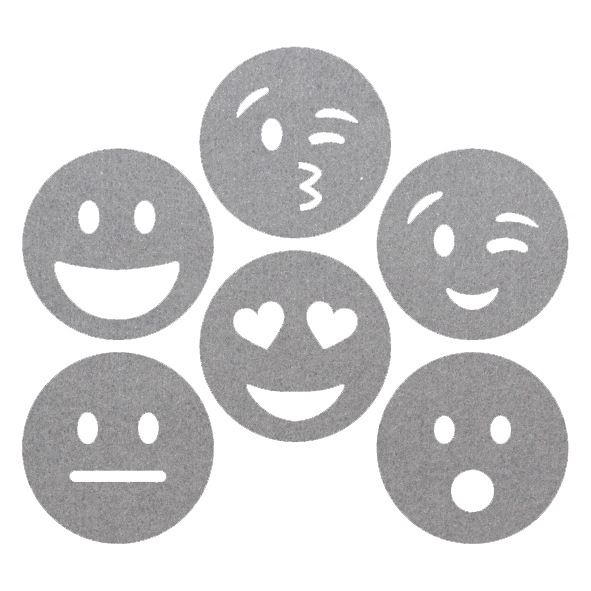 grappige lichtgrijze smileys onderzetters van vilt met zes verschillende smileys bij mijnonderzetters.nl webshop