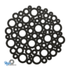 Zwarte pan onderzetters van vilt opgebouwd uit kleine en grote rondjes bij mijnonderzetters.nl webshop